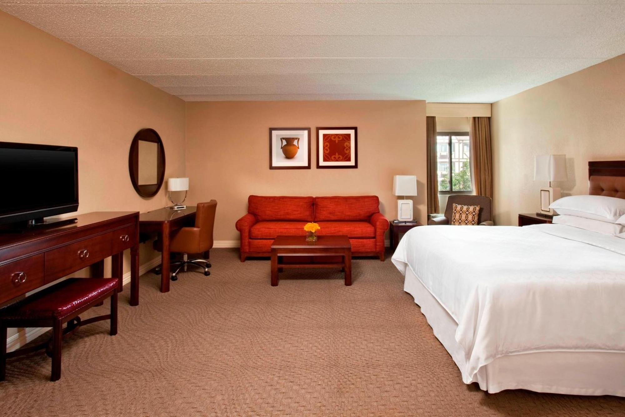 Sheraton & Conference Center