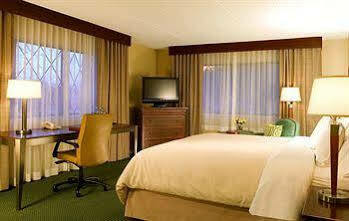 Sheraton & Conference Center Hotel